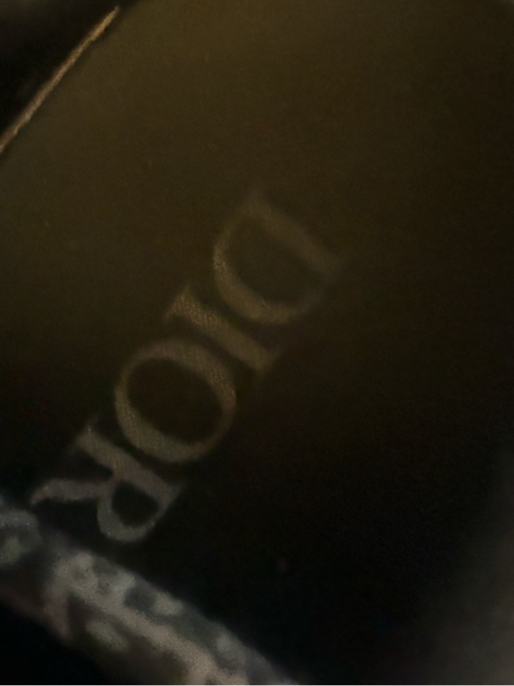 Dior Black and White Low-Top Men's Sneakers - Picture 5 of 6